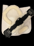 The Dressage Diva Anatomical girth with removable WHITE sheepskin cover